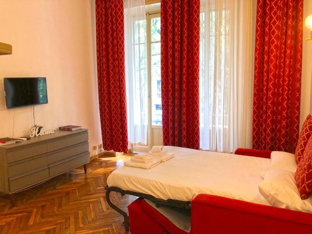 Castel Morrone Apartment Milan Bagian luar foto